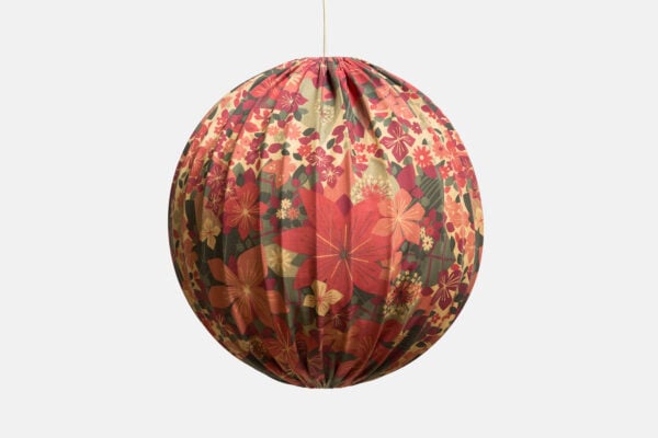 Large balloon pendant